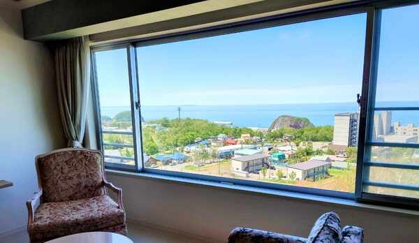 西館和洋室D75平米（禁煙）からの景色（一例）