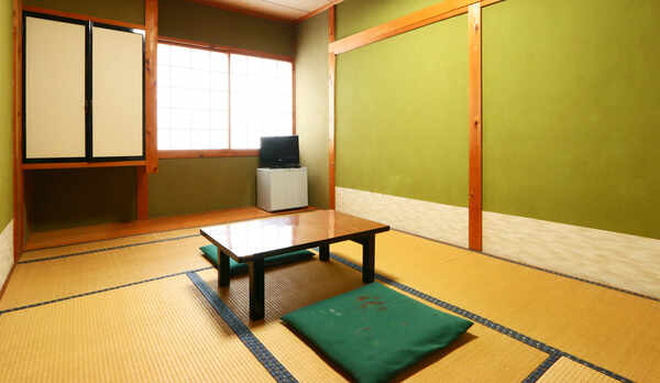 バス・トイレ付和室一例3。