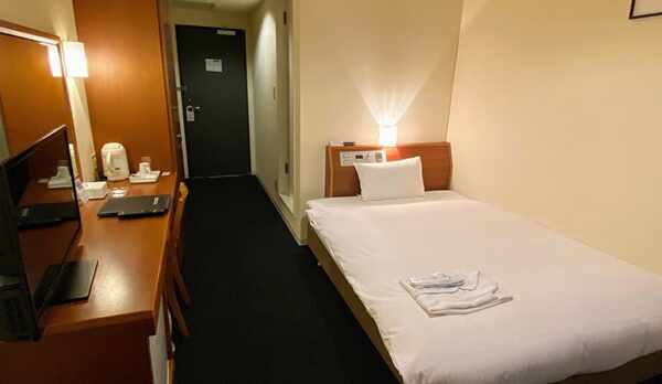 セミダブルルーム（喫煙）