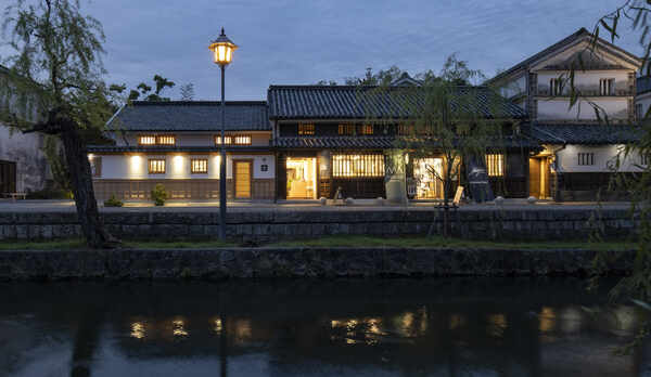 川畔の宿 外観