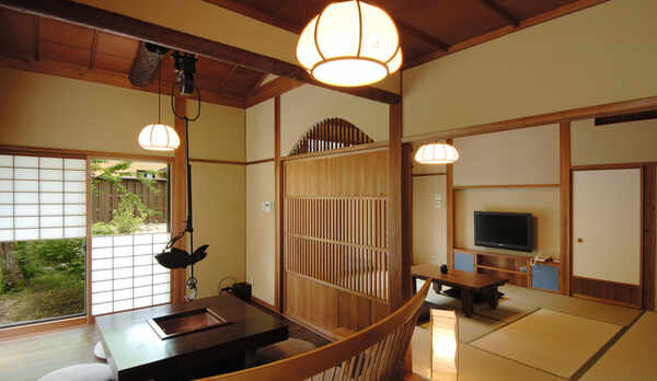 離れ客室Dタイプ　源泉掛け流し露天風呂付き