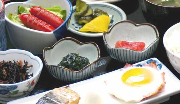 【朝食 一例】