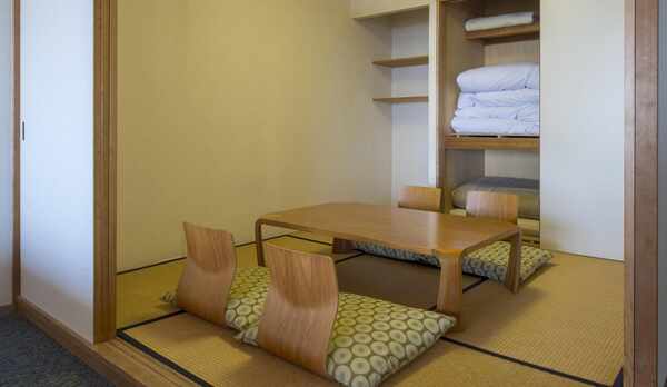 スタンダード和洋室：和室4.5畳