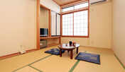 6畳和室■民宿ならではの畳のお部屋でお寛ぎ下さい
