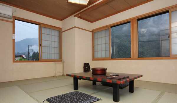 和室9.5畳「りんどう」