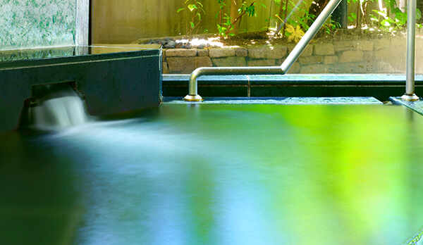 温泉「熱海の湯」