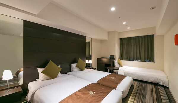 【客室】エグゼクティブデラックスコーナールーム トリプル