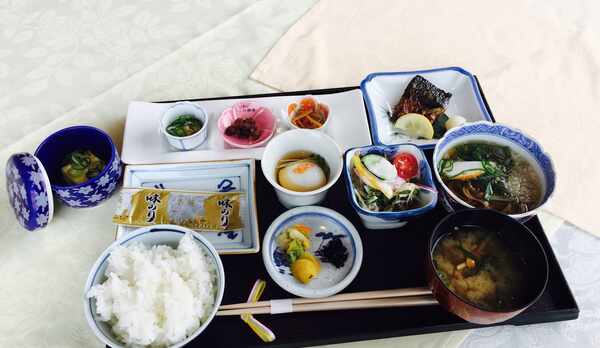 ホテルアーバンポートでの朝食（和食）