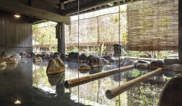 宿泊者専用露天風呂　里の湯