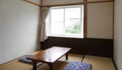 *和室6畳／バス・トイレは共用になります。