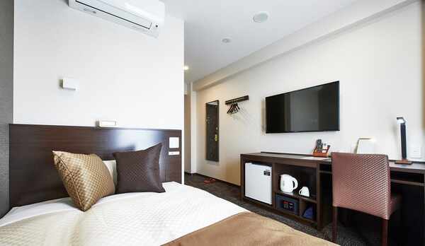 【セミダブルルーム】