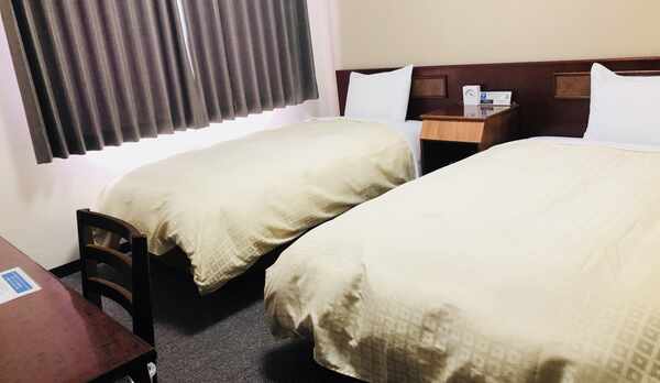 ツインルーム　120cm・100cm幅ベッド