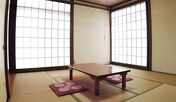 *【和室8帖（一例）】ゆったりとしたお部屋でおくつろぎください。