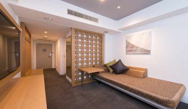 ゆったりとしたソファもございます♪