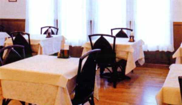 ダイニングルーム