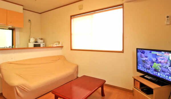 #ストロベリータルト＿１階のリビングスペース。