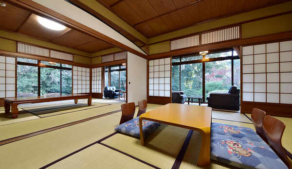 ■離れ　椿の間