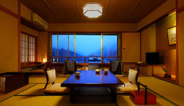 【プレミアム木涌館】日常を離れゆるりとお過ごしください。