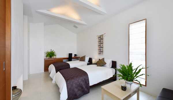 ツインベッドルーム