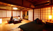 ツイン和室は広々♪お二人でもグループでもご宿泊頂けます♪
