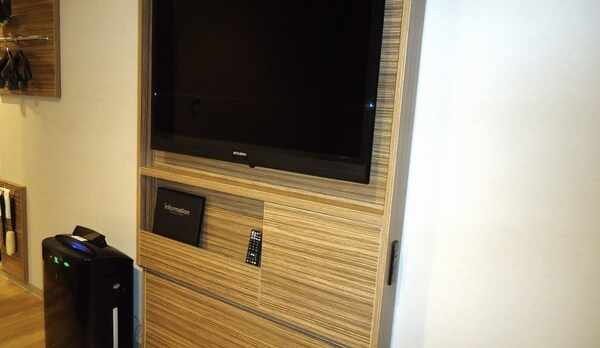 テレビ・空気清浄器