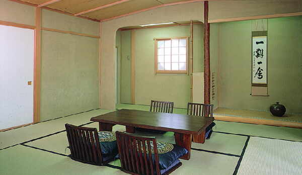 和室離れ　樹香庵室内