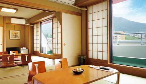 新館　和室10畳＋10畳（セパレートタイプ）