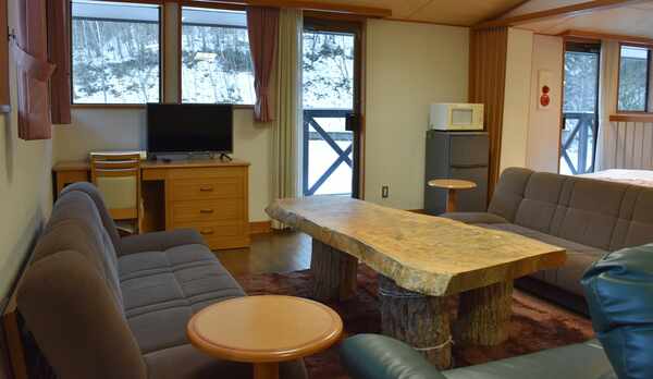 *客室一例/みんなでお気に入りのDVDで映画鑑賞してみては♪