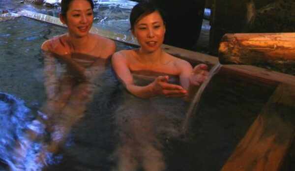 美肌にも効能があり、湯冷めしにくい泉質がお楽しみいただけます