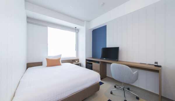 【モデレートシングル】17平米／洗濯乾燥機完備 ライティングデスク&チェア付きで出張に便利！