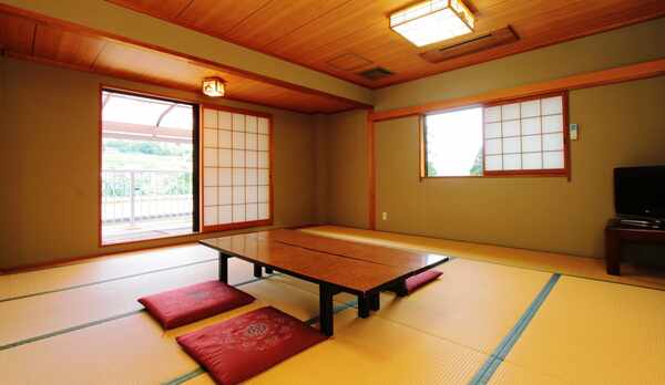 ＜お部屋の様子＞※人数により当館おまかせ部屋になります。