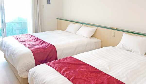 スタンダードツインルーム