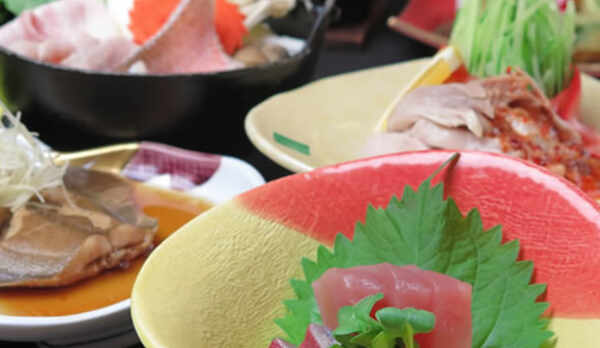 和食膳「松」/お刺身付（季節により料理内容が異なります。）