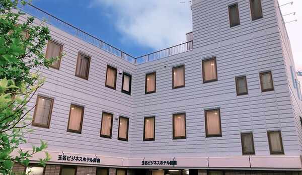 玉名ビジネスホテル鈴鹿　外観