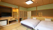 由布岳ビュー和洋8畳（ベッド付）