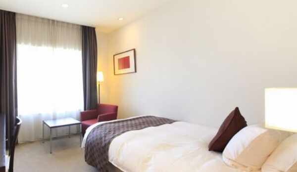 グランドダブル　ベッド幅140cm