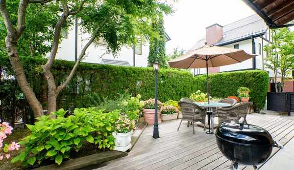 ガーデンコテージ/ウッドデッキ