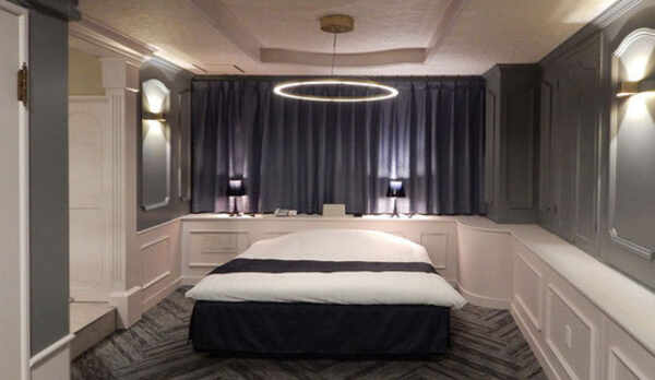 ラグジュアリースタイル