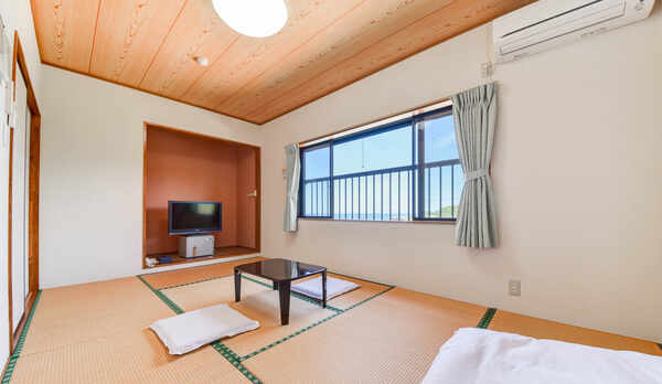 *【海側和室一例】布団敷きはセルフサービスでお願いしております。