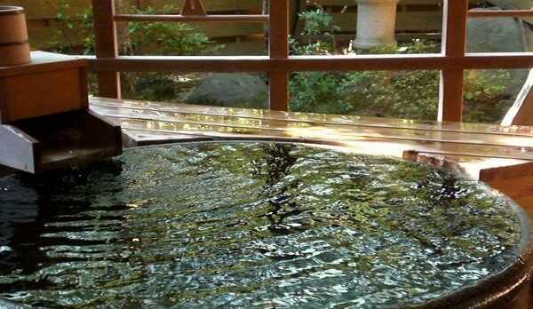 貸切露天風呂『百華』