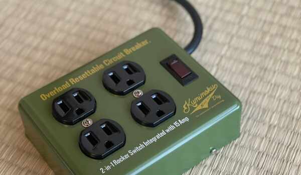 ４個口ACタップ