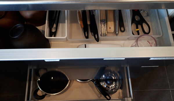 ・【一棟貸切◆京町屋】キッチン　食器類も充実しています