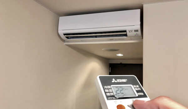 エアコン