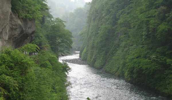 *清津峡（春夏）美しい風景を眺めながら、のんびり過ごそう♪