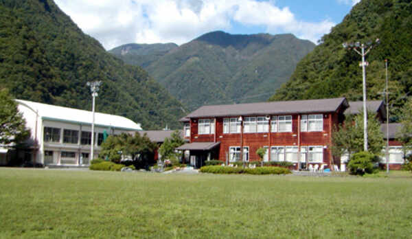 夏のヘルシー美里　全景