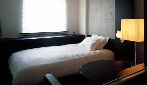 カジュアルダブル/禁煙（１６㎡）　