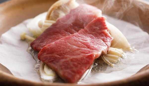 ・料理/別注 国産牛陶板焼き