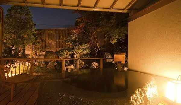 貸切風呂　【岩露】２