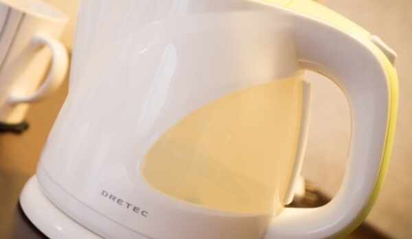 電気ケトル　インスタントラーメンを作ったり、お茶飲んだり・・・♪