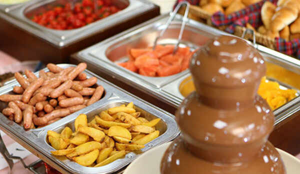 朝食ハーフバイキング